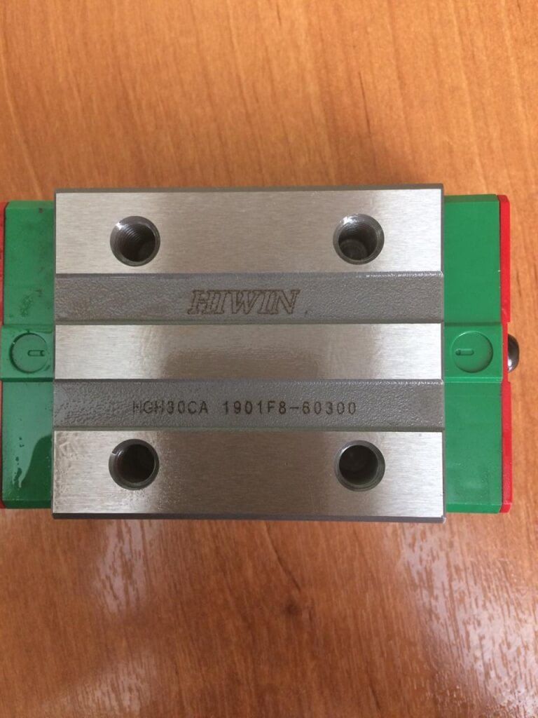 HIWIN HGH30CAZAC линейный модуль HIWIN HGH30CAZAC линейный модуль